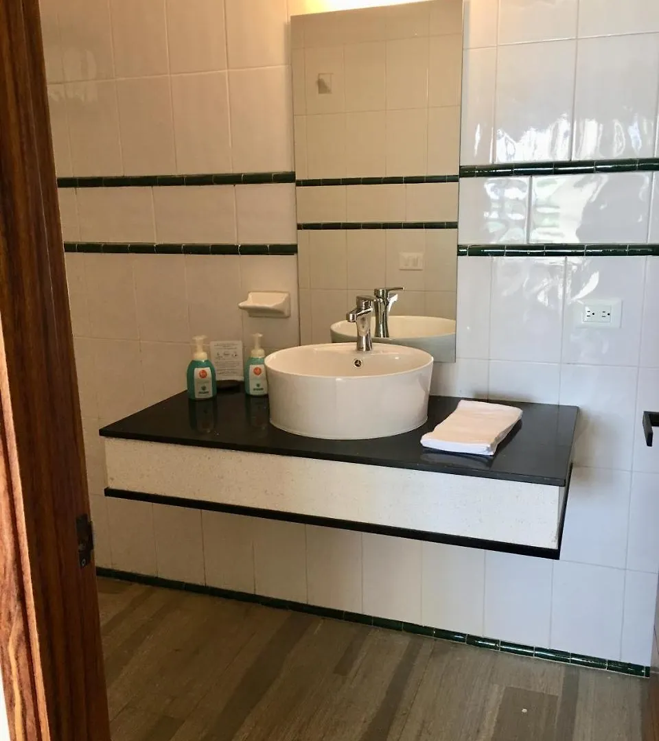 فندق مبيت وإفطار تولوم Copal Villa